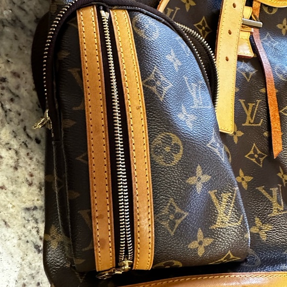 LV bosphere backpack - Picture 2 of 15